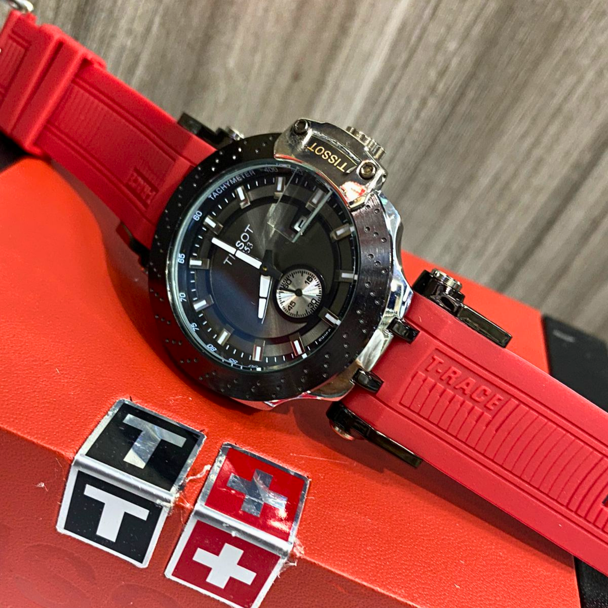 Reloj tissot lupa original para hombre color rojo Comprar tienda onlineshoppingcenterg Colombia centro de compras en linea